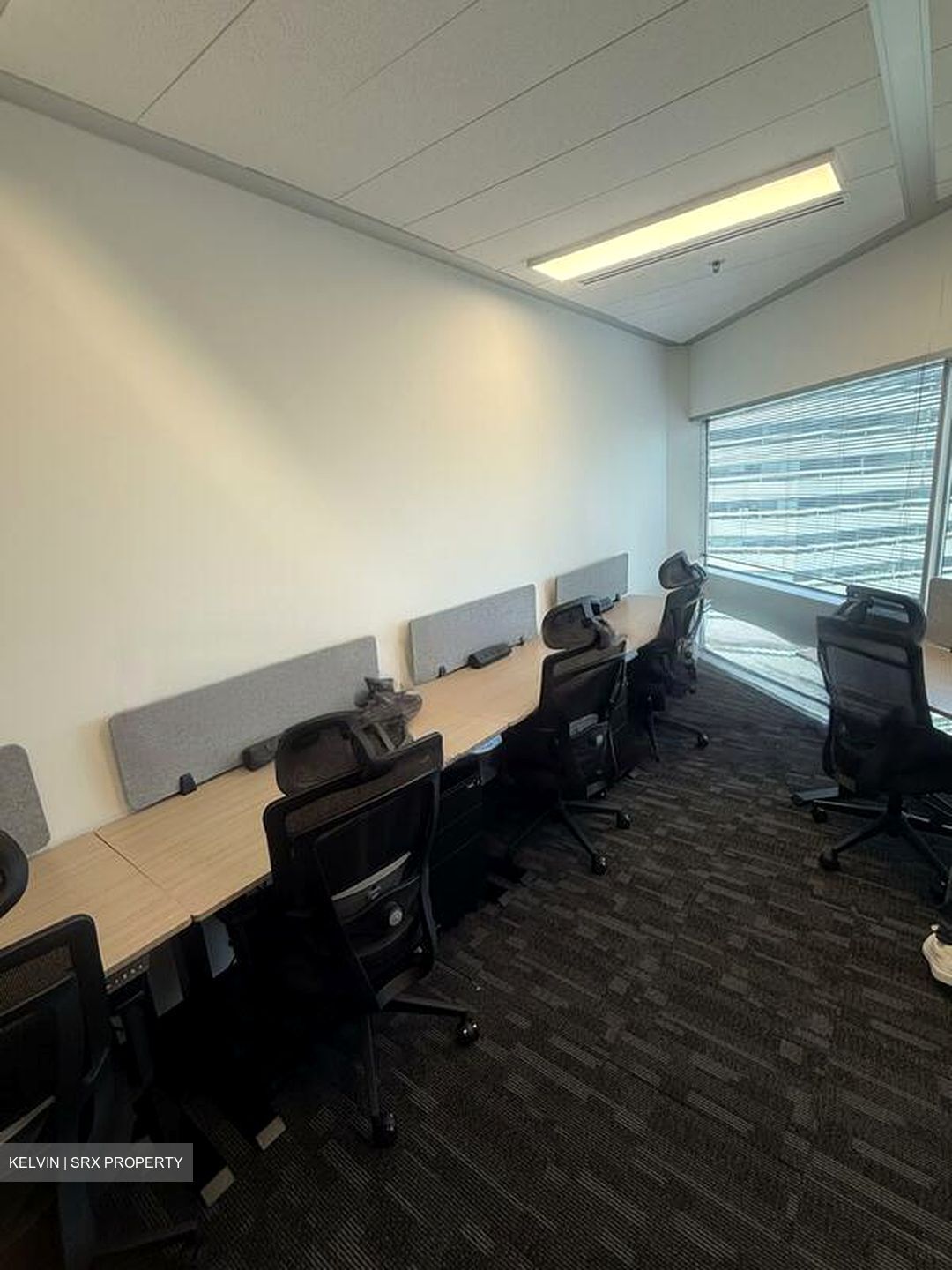 Gateway East (D7), Office #471222291